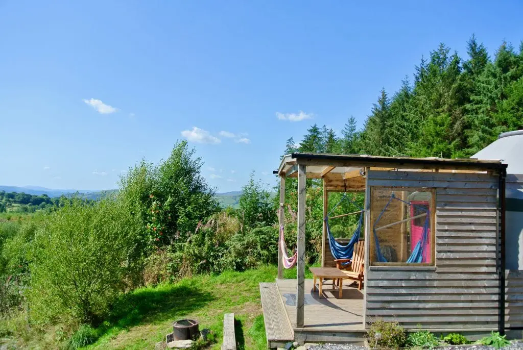 Ty crwn bach idris yurt 15 off grid sustainable eco glampsite and glamping