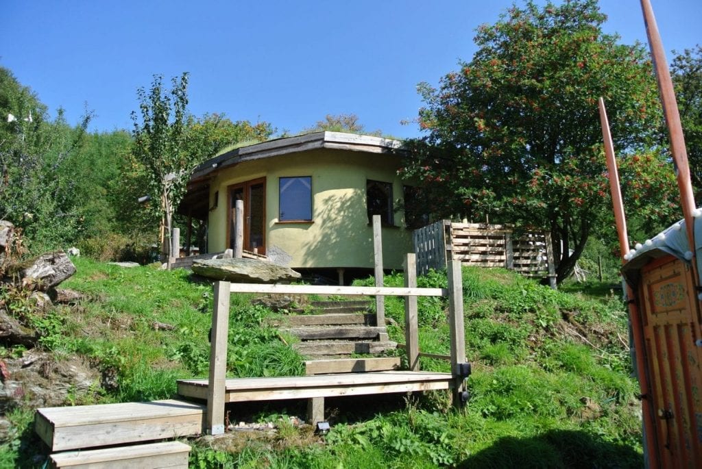 The straw bale roundhouse and big yurt - Ty Mam Mawr eco retreat centre